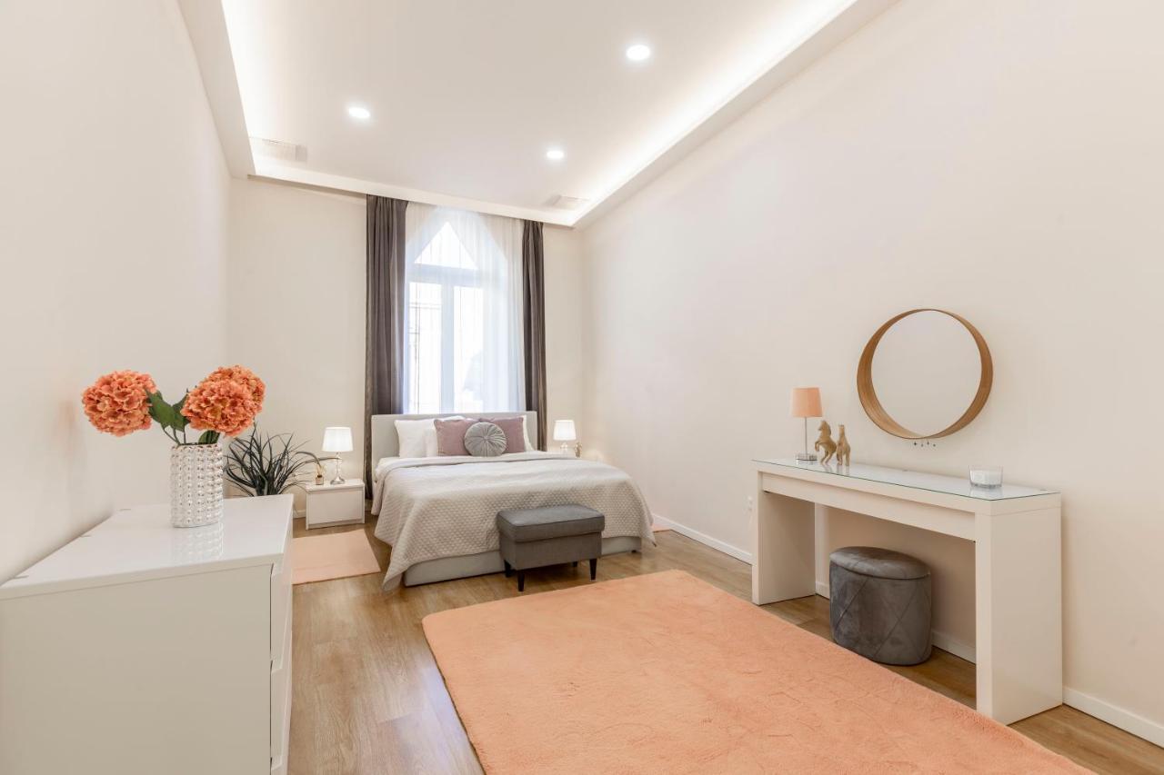 Exclusive Csengery Residence In The Heart Of Budapeszt Zewnętrze zdjęcie